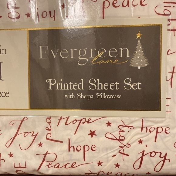 NEW EVERGREEN LANE TWIN CHRISTMAS WORDS SHEETS W/BONUS SHERPA PILLOWCASE - Picture 2 of 7